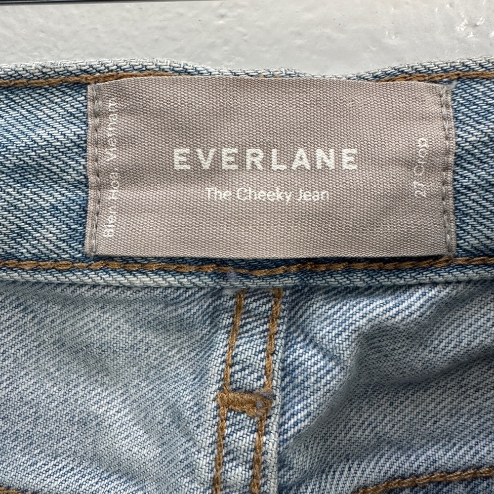 Everlane The Cheeky Jean - Picture 15 of 16
